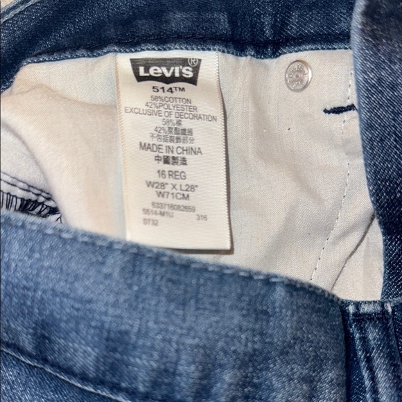 Levi's| ‘514 Straight’ Jeans - Picture 6 of 11